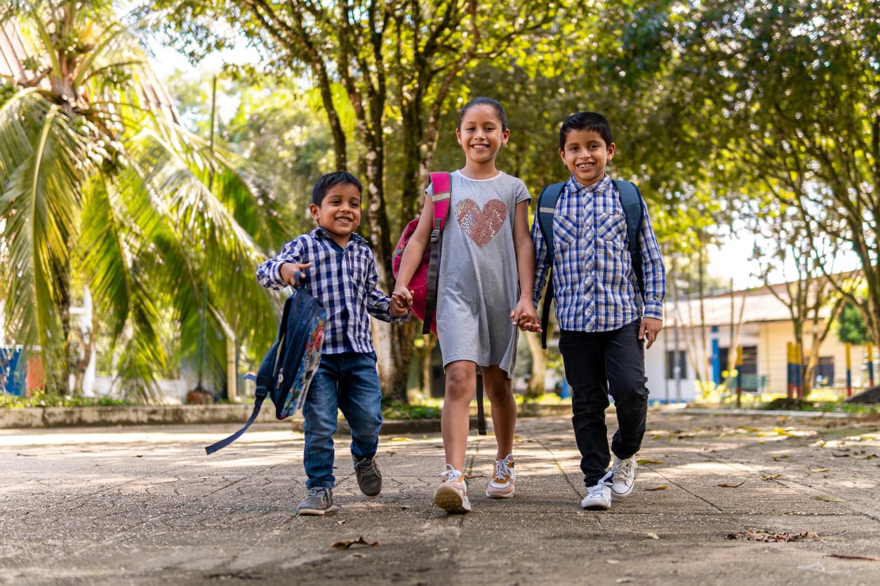 Colombian children going to school